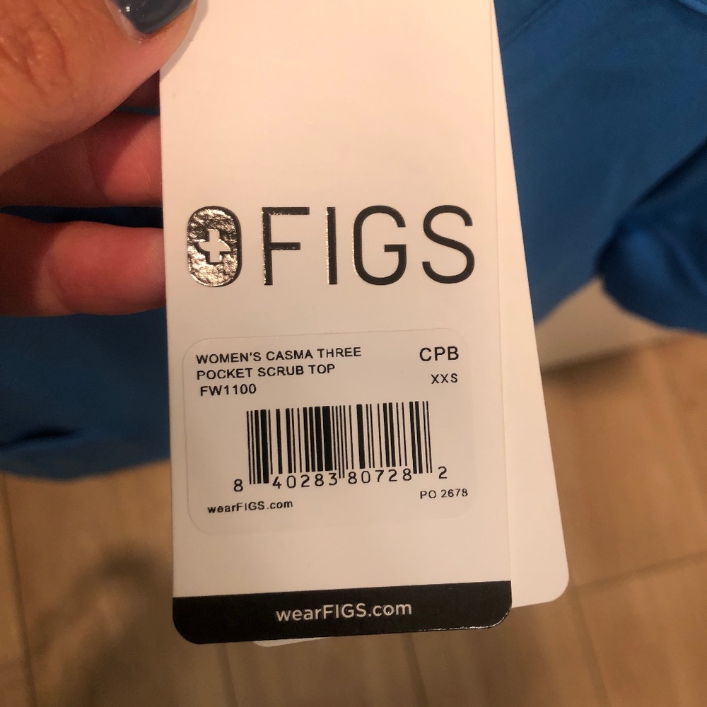FIGS xxsmall womens Ceil blue 3 pocket casma top